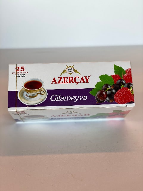 Miško uogų skonio juodoji arbata AZERCAY